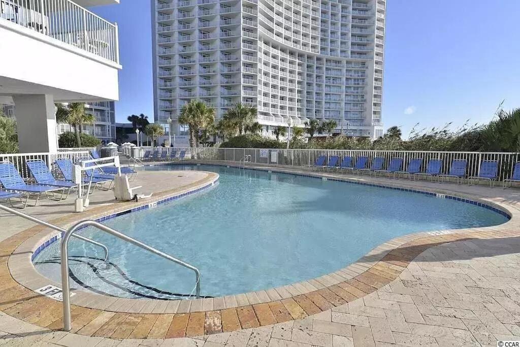 Direct Oceanfront- King Bedroom- Amazing Views/Pools/Hot Tubs/Beach Access/Golf Myrtle Beach Eksteriør billede