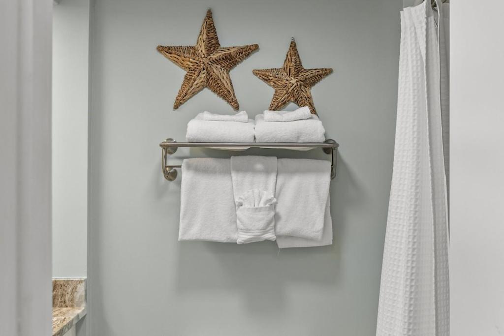 Direct Oceanfront- King Bedroom- Amazing Views/Pools/Hot Tubs/Beach Access/Golf Myrtle Beach Eksteriør billede