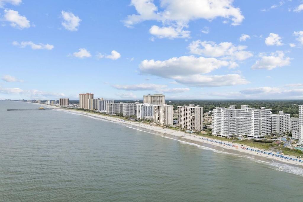 Direct Oceanfront- King Bedroom- Amazing Views/Pools/Hot Tubs/Beach Access/Golf Myrtle Beach Eksteriør billede